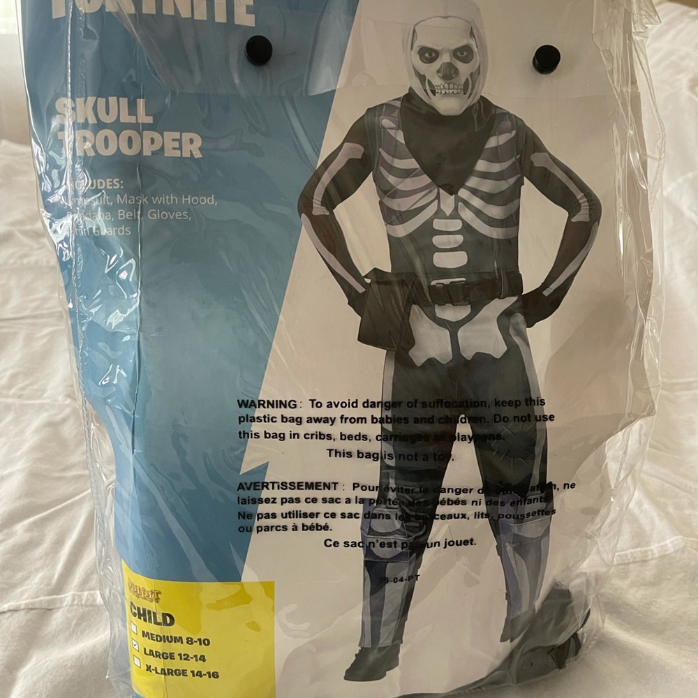 Fortnite Skull Trooper costume